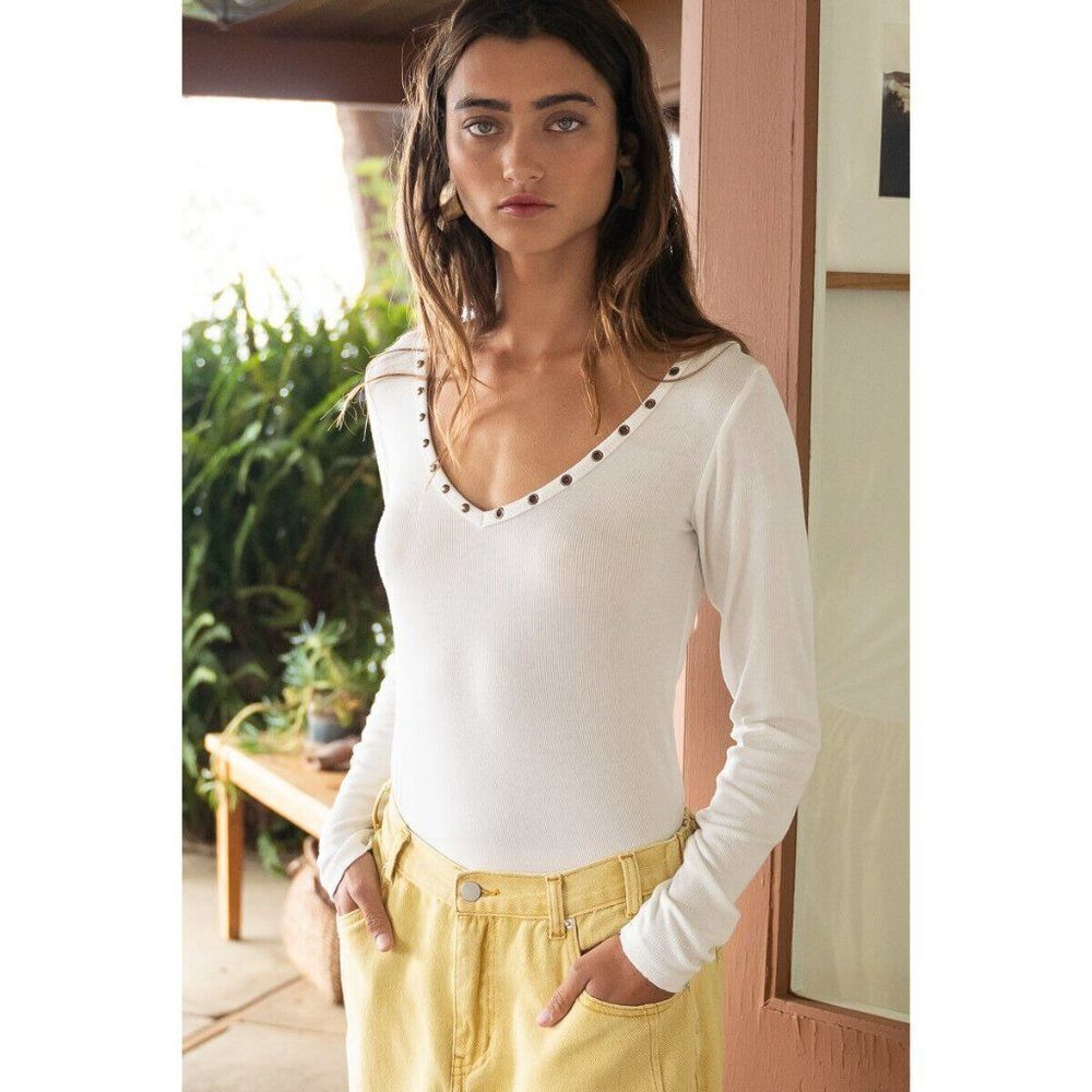 POL CLOTHING Long Sleeve Studded Henley Tee V Neck Ivory White New YKT155 Summer